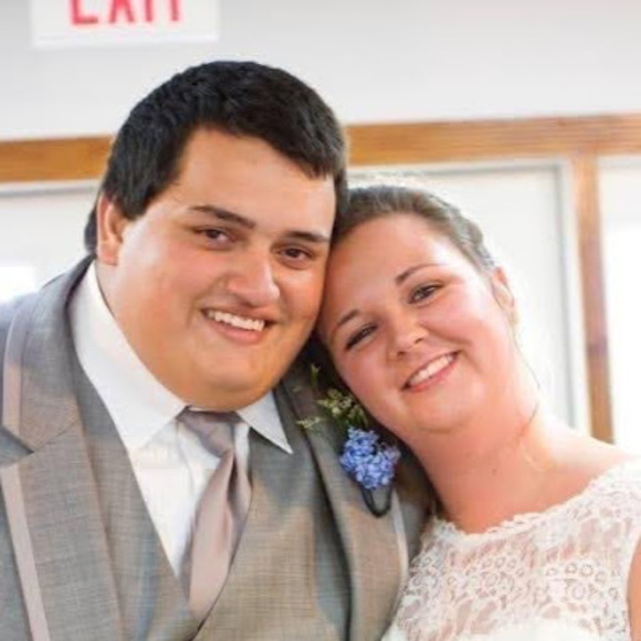 Meet your Posher, Allison - Picture 1 of 1